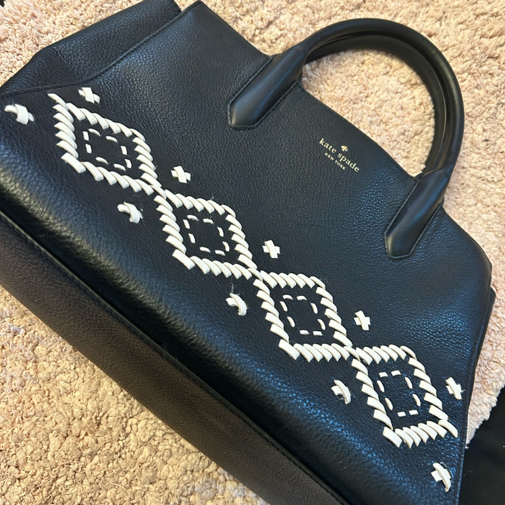 Kate Spade Black and White Satchel with Geometric Design - Picture 4 of 7